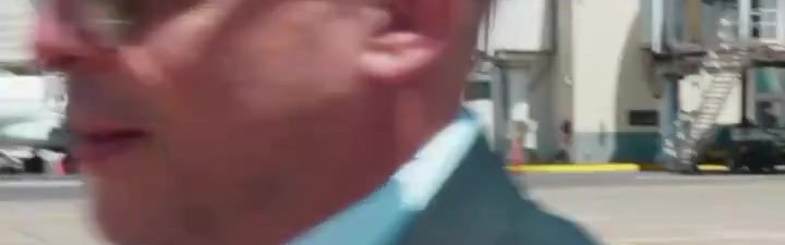 摩洛哥国家队官推晒出视频：球队启程前往美国